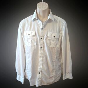 White Casual Button Down Shirt with Long Sleeves and Relaxed Fit